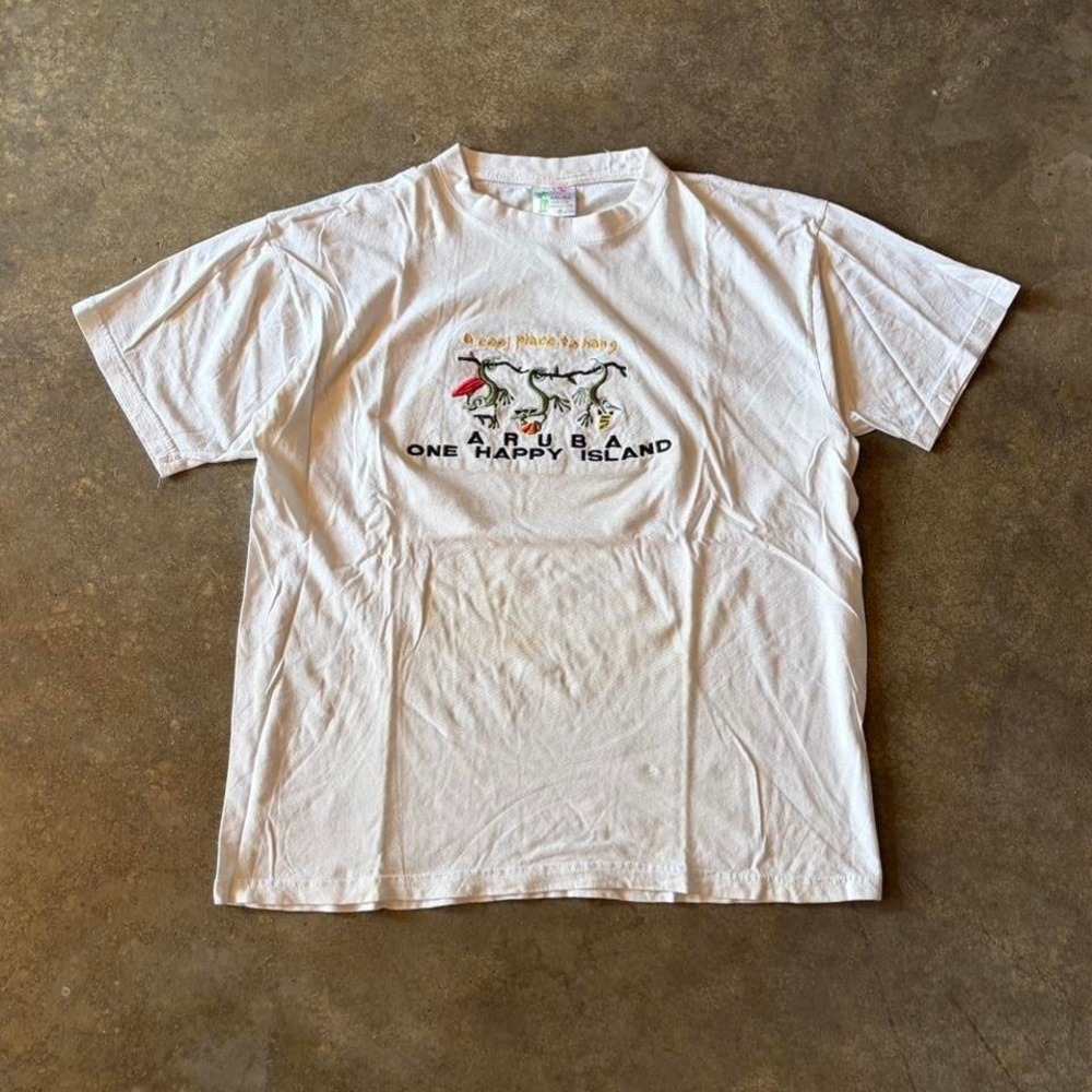 2000s aruba tropical tee